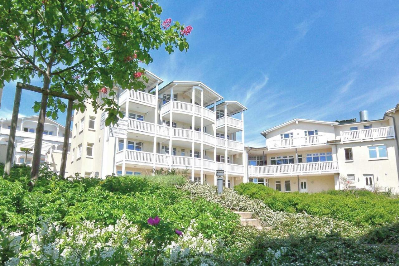 Meeresblick Fewo 39: Sellin Beachfront with AHOI Spa Access Goehren  Exterior photo