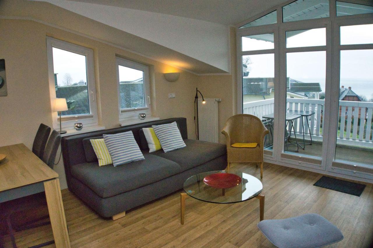 Meeresblick Fewo 39: Sellin Beachfront with AHOI Spa Access Goehren  Exterior photo